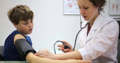 Ученые: повышенное давление у мальчиков-подростков ведет к сердечным заболеваниям во взрослой жизни