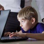 Детям до 14 лет запрещают создавать аккаунты в социальных сетях