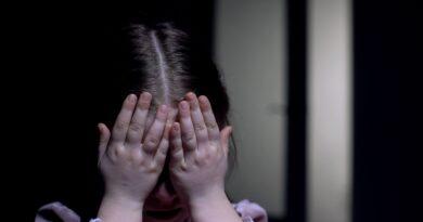 Избила половником. Возбуждено уголовное дело против матери, истязавшей четырехлетнюю дочь