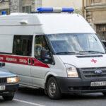 В Петербурге 10-летний мальчик случайно пробил стекло межкомнатной двери и попал в реанимацию