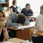 С 1 сентября 2027 года в 10-х и 11-х классах увеличится минимальное число уроков
