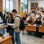 С 2027 года для абитуриентов педагогических вузов вводится профильный ЕГЭ