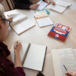 Поступление в вузы не должно зависеть от кошелька. Обеспечить бесплатную подготовку школьников к ЕГЭ и ОГЭ предложили в ГД